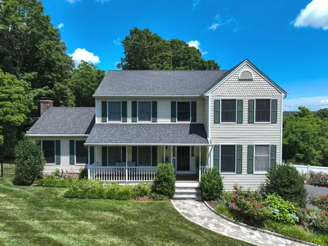803 Grassy Hill Rd, Orange, CT 06477
