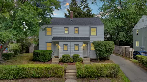83 Woodlawn Cir, East Hartford, CT 06108