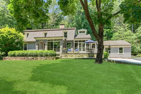 66 Little Brook Rd, Wilton, CT 06897