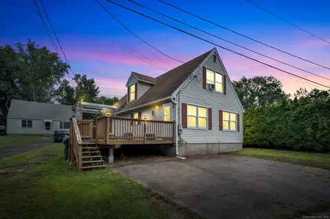 92 Worthington Point Rd, Berlin, CT 06037
