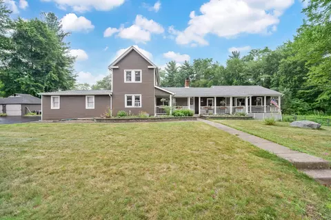 11 Harrington Rd, Broad Brook, CT 06016