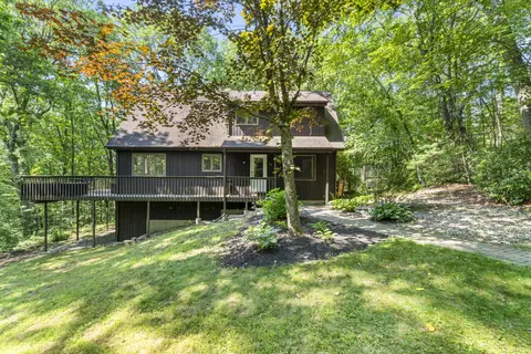 30 W Woods Rd, Burlington, CT 06013
