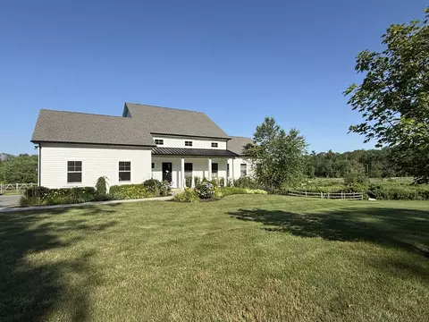22 Thorson Rd, Oxford, CT 06478