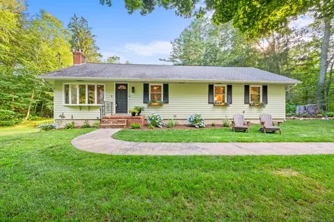 12 Warner Rd, East Haddam, CT 06423