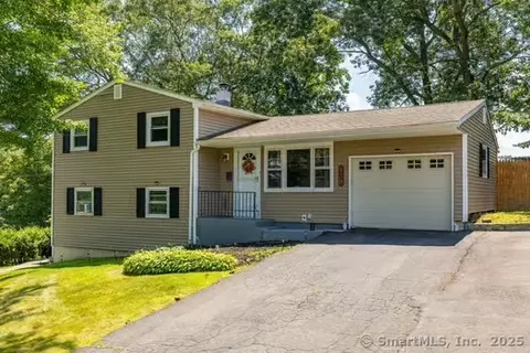 180 Williamson Cir, Watertown, CT 06779