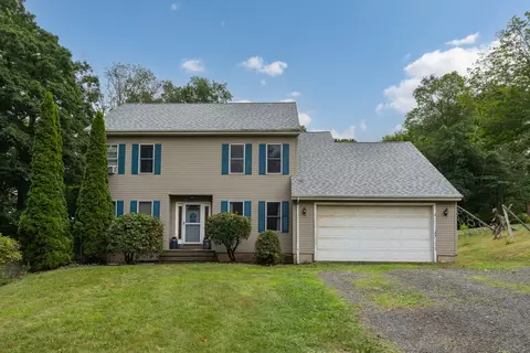 4 Overlook Dr, North Branford, CT 06471