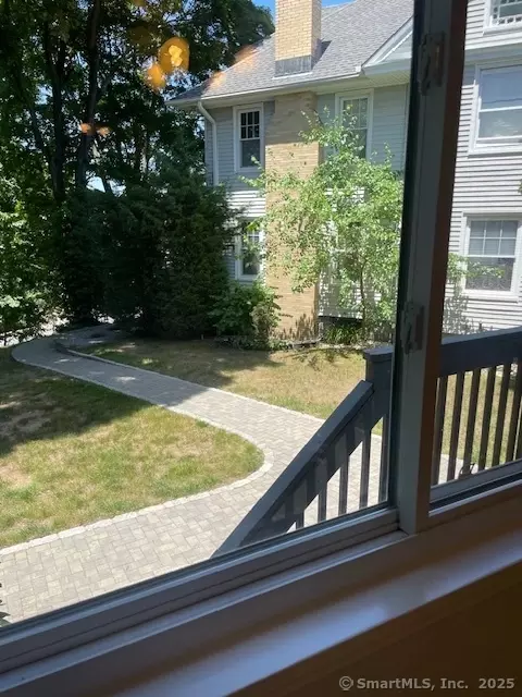 273 Derby Ave #810, Derby, CT 06418