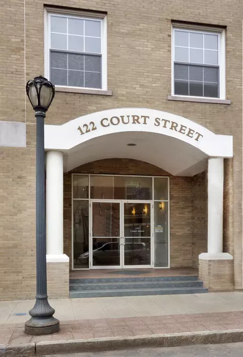 124 Court St #8, New Haven, CT 06511