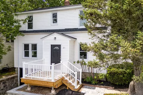 21 Whittlesey Ave, Waterbury, CT 06706