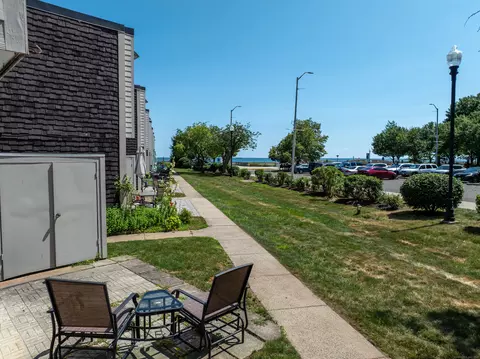 101 West Walk #101, West Haven, CT 06516
