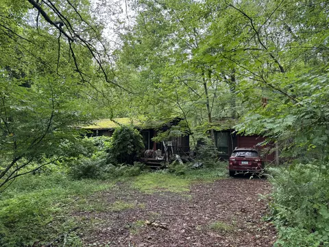 Undisclosed, Chaplin, CT 06235