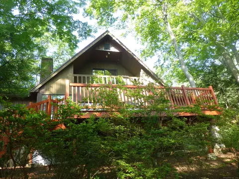 5 Tower Hill Lake Rd, Deep River, CT 06417