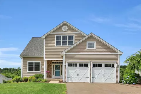121 Roberts Trce #121, Bristol, CT 06010