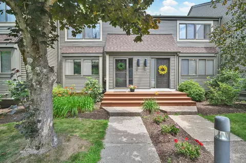 55 Wickhams Fancy #55, Canton, CT 06019