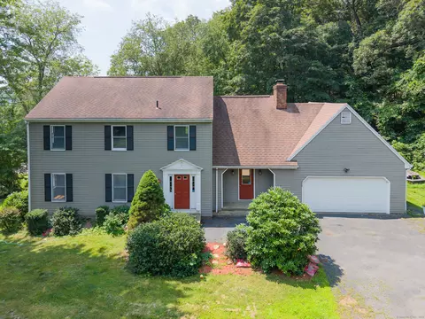 67 Cedar Rdg, Watertown, CT 06779