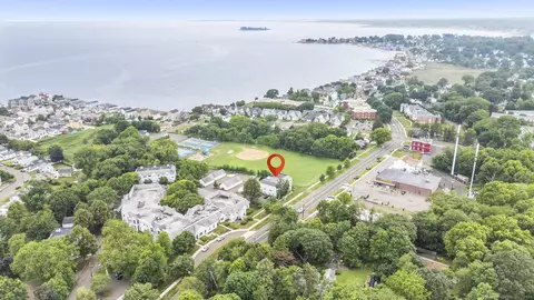 267 Melba St #D10, Milford, CT 06460