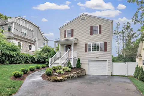 84 Edison Ave, Fairfield, CT 06825