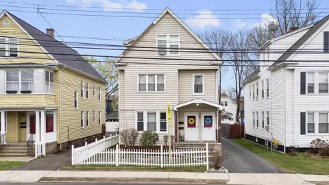 78 Church St, Hamden, CT 06514
