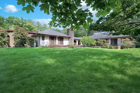 3853 Congress St, Fairfield, CT 06824