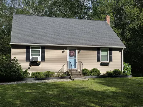 111 Bingham Rd, Canterbury, CT 06331