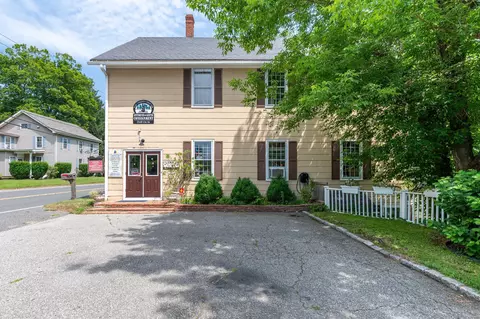 696 Kent Rd, New Milford, CT 06755