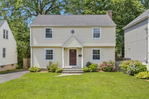 31 Hyatt Ave, Norwalk, CT 06850