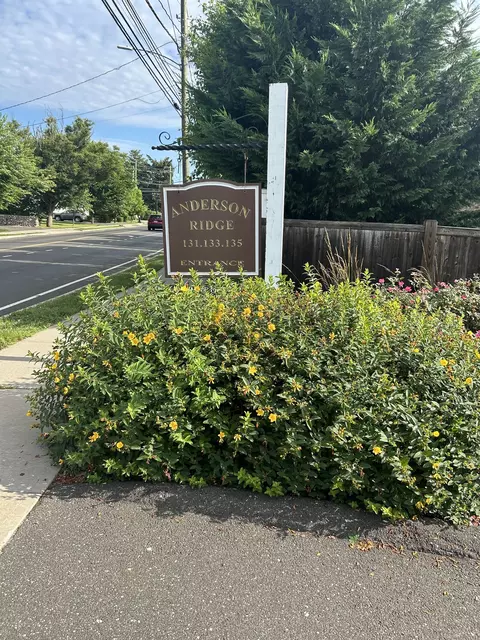 135 Courtland Ave #11, Stamford, CT 06902