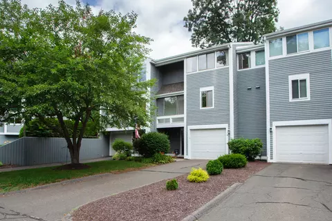 14 Old Mill Ct #14, Simsbury, CT 06070
