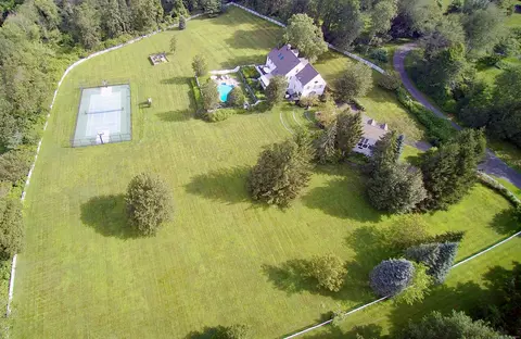 37 Giles Hill Rd, Redding, CT 06896