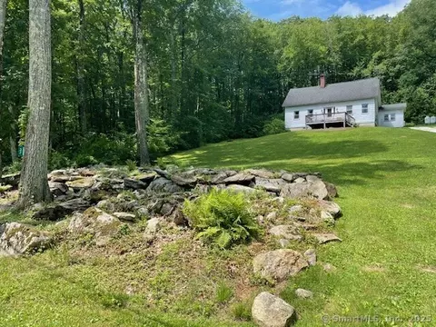 37 East St, Sharon, CT 06069