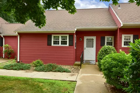 415 Lady Bug Ln #415, Vernon, CT 06066