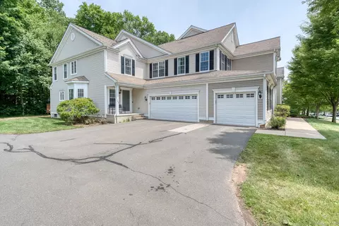 188 Sterling Dr #188, Newington, CT 06111