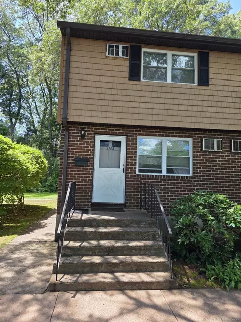 296 Green Rd #B, Manchester, CT 06042