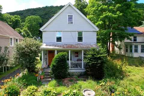 415 N Main St, Winchester, CT 06098