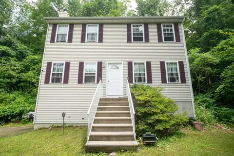 82 Pleasant St, Thomaston, CT 06787