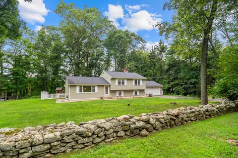 181 Ridge Rd, Madison, CT 06443