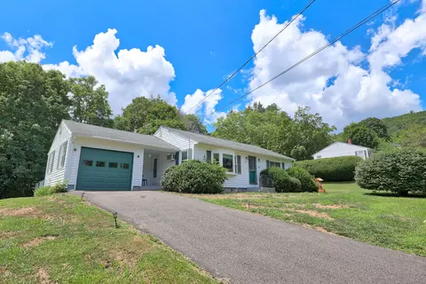 97 Edgewood Ave, Thomaston, CT 06787