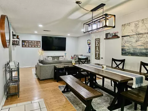 140 Thompson St #3A, East Haven, CT 06513