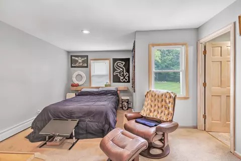 Bedroom - 40 Walnut St, Monroe, CT 06468 photo 1 of 6