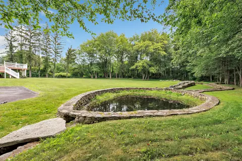 Exterior - 40 Walnut St, Monroe, CT 06468 photo 6 of 6