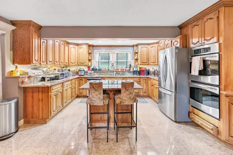 Kitchen - 40 Walnut St, Monroe, CT 06468 photo 1 of 3