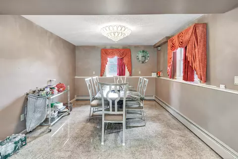 Dining - 40 Walnut St, Monroe, CT 06468 photo 2 of 3