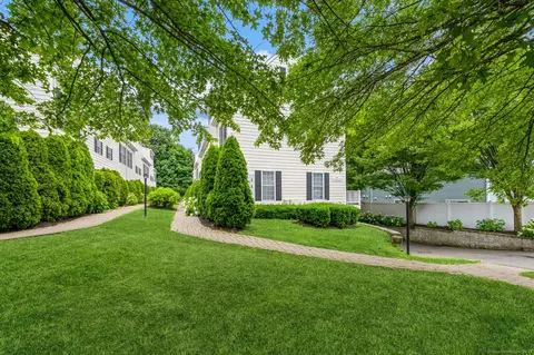 38 Stuart Ave #C, Norwalk, CT 06850