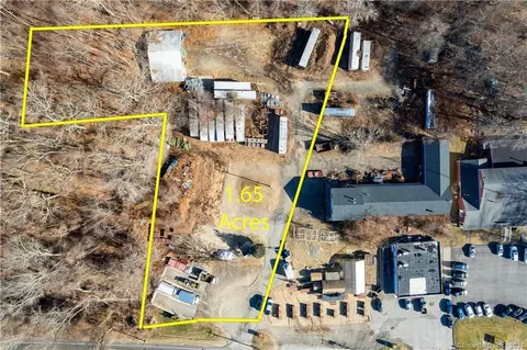 384 Middlesex Tpke, Old Saybrook, CT 06475