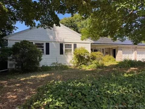 780 Ridge Rd, Hamden, CT 06517