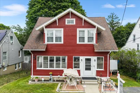 51 Morgan St, New London, CT 06320