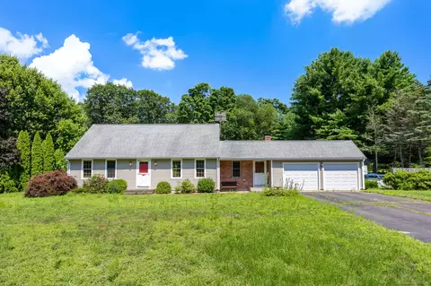 9 Pine Dr, Broad Brook, CT 06016