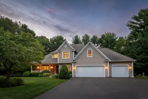 89 Noah Ln, Tolland, CT 06084