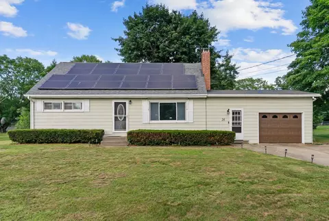 24 Claudia Ave, Brooklyn, CT 06234