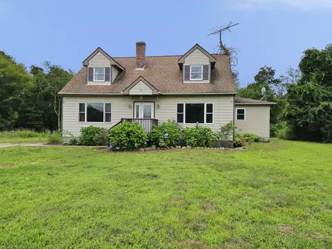 947 Ekonk Hill Rd, Voluntown, CT 06384